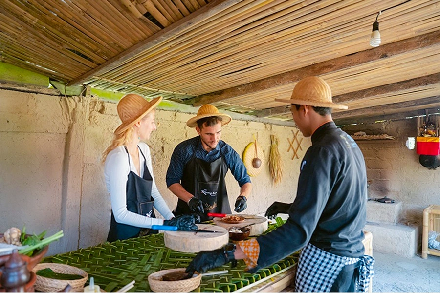 Balinese cooking class activity at The Sun of Granary
